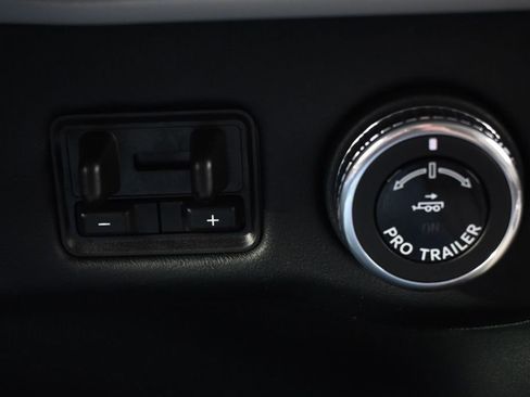 New 2026 Lincoln Navigator L Reserve w/ Jet Appearance Package image 32