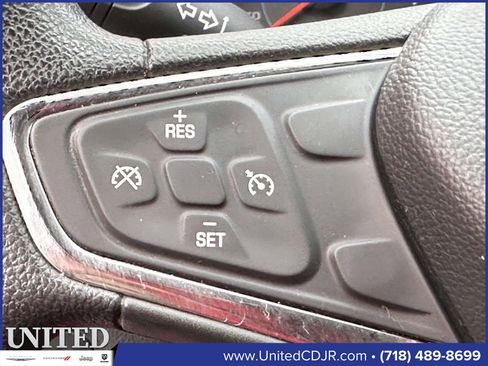 Used 2017 Chevrolet Cruze LT w/ Convenience Package image 19