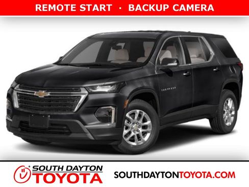Used 2023 Chevrolet Traverse LT image 1