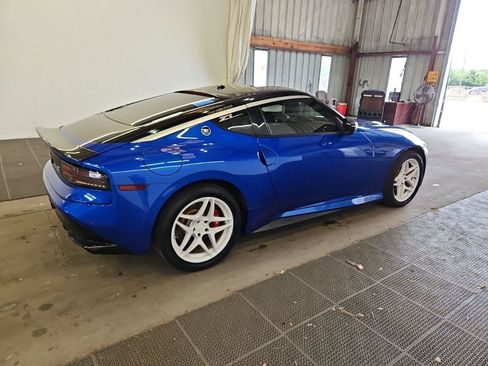 Used 2024 Nissan Z Sport w/ Floor Mat Package RWD image 2