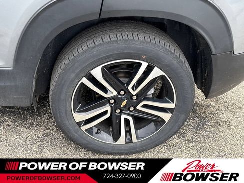 Used 2023 Chevrolet TrailBlazer LT FWD image 10