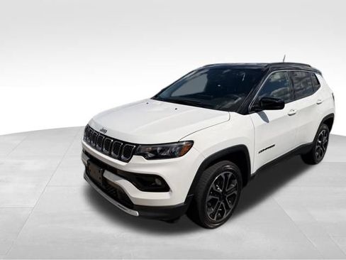 Used 2023 Jeep Compass Limited AWD/4WD image 3