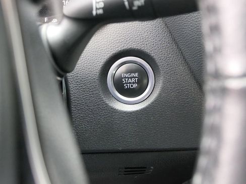 Used 2024 Toyota Corolla SE FWD image 19