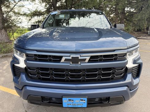Used 2024 Chevrolet Silverado 1500 RST w/ Z71 Off-Road Package image 3