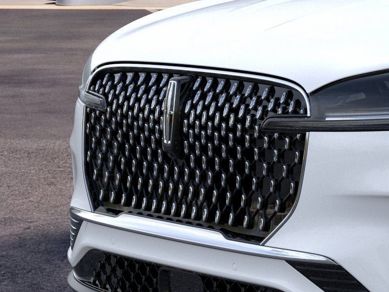 New 2026 Lincoln Aviator AWD image 17