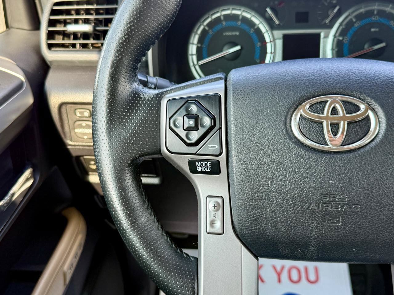 Used 2014 Toyota 4Runner Limited AWD/4WD image 33