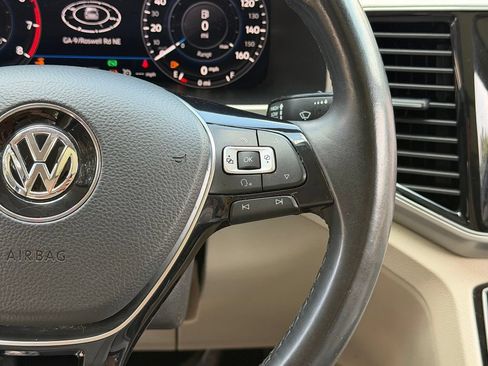Used 2018 Volkswagen Atlas SEL Premium AWD/4WD image 48