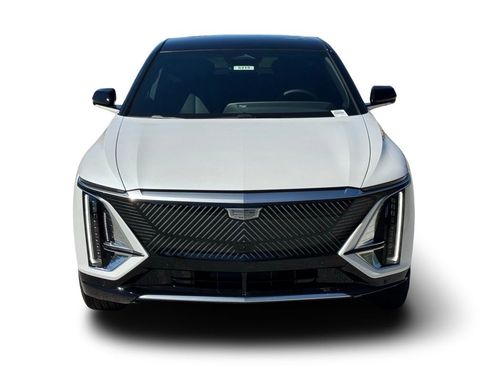 New 2025 Cadillac Lyriq Luxury image 9