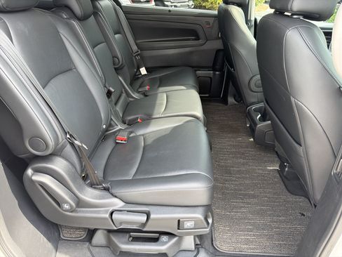 Used 2025 Honda Odyssey EX-L image 24