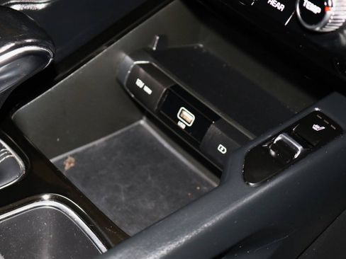 Used 2020 Kia Telluride S FWD image 68