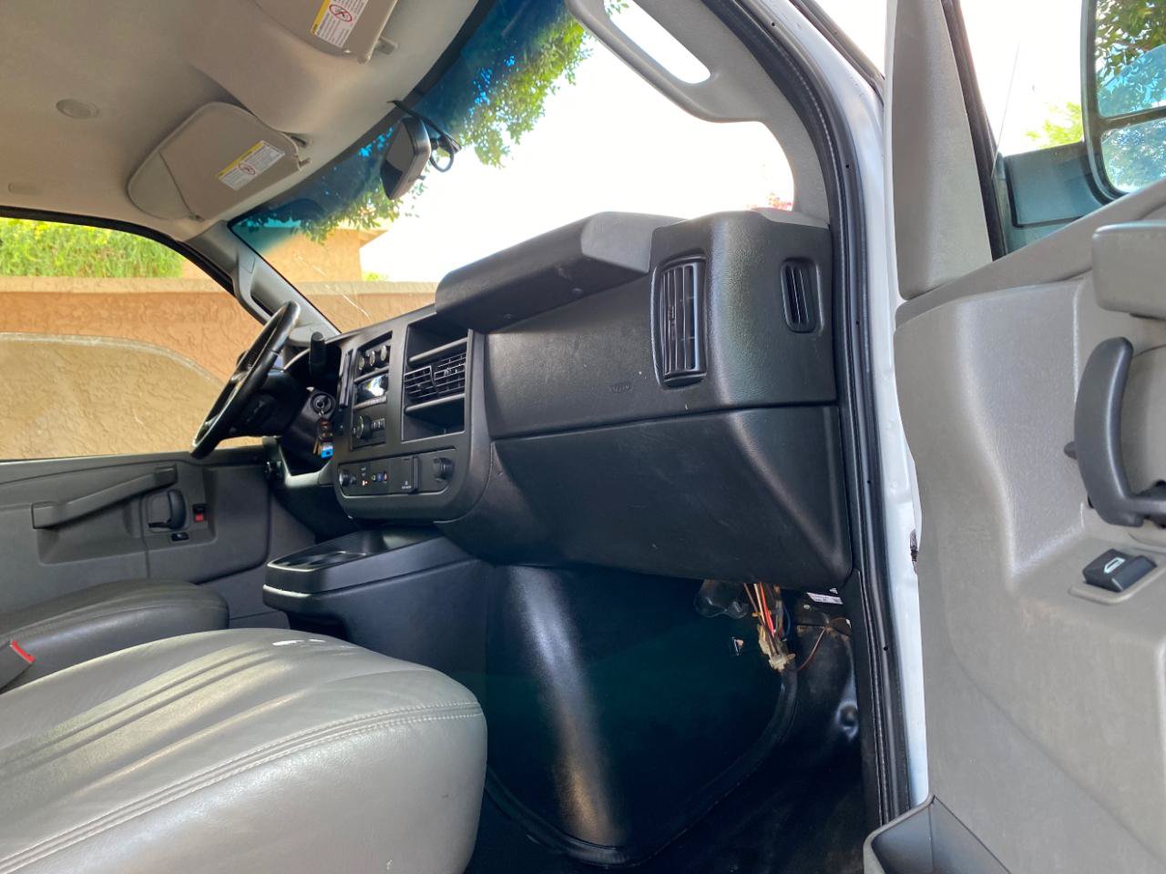 Used 2021 Chevrolet Express 2500 Extended w/ Driver Convenience Package RWD image 43