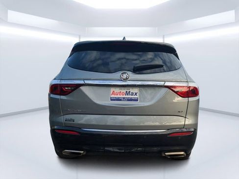 Used 2024 Buick Enclave Essence w/ Sport Touring Edition FWD image 4