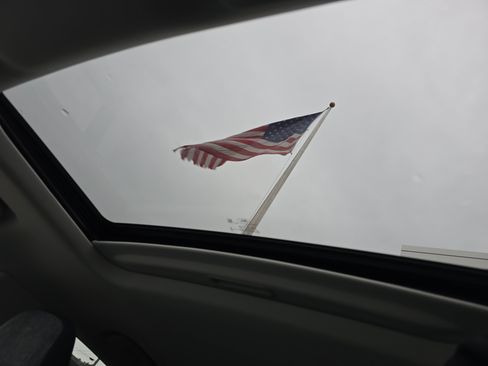 New 2025 Ford Maverick XLT w/ XLT Luxury Package image 33