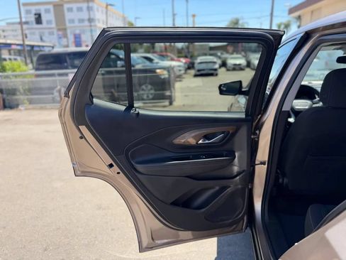 Used 2018 GMC Terrain SLE FWD image 26