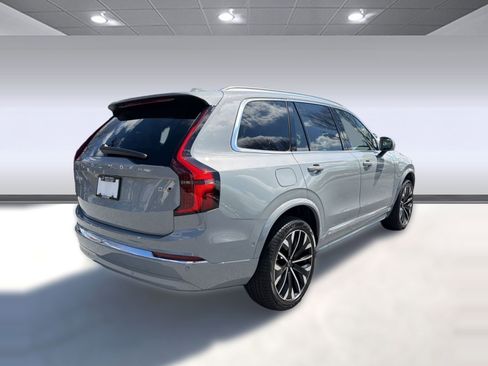 New 2026 Volvo XC90 B6 Ultra w/ Protection Package image 9