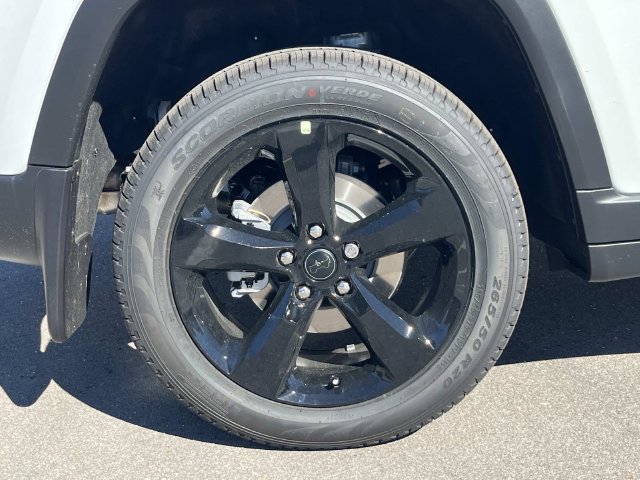 New 2027 Jeep Grand Cherokee Limited AWD/4WD image 12