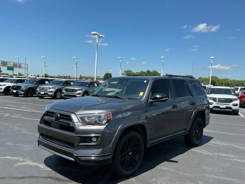 Used 2021 Toyota 4Runner Nightshade AWD/4WD image 7