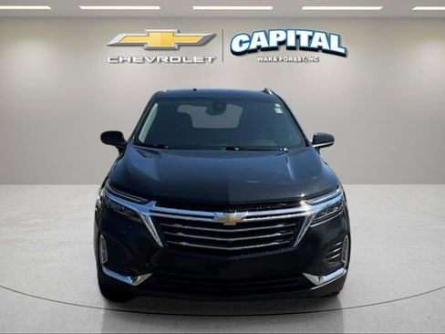 Used 2022 Chevrolet Equinox Premier FWD image 8