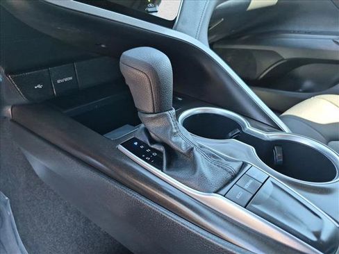 Used 2023 Toyota Camry LE FWD image 12