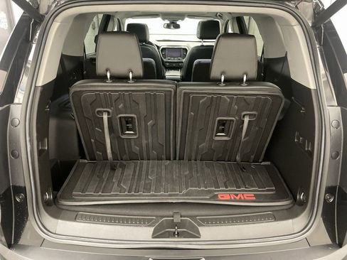 Used 2022 GMC Acadia AT4 image 21