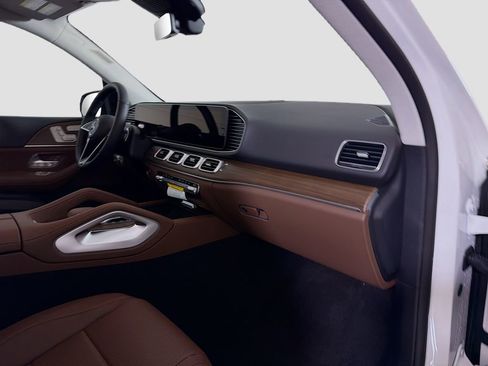 New 2026 Mercedes-Benz GLE 350 4MATIC image 32