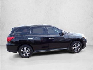 Used 2019 Nissan Pathfinder SL AWD/4WD video 3
