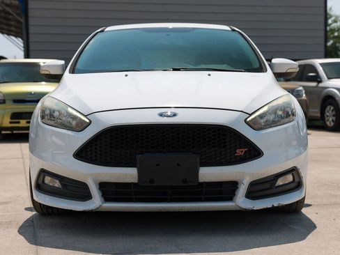 Used 2016 Ford Focus ST FWD image 10