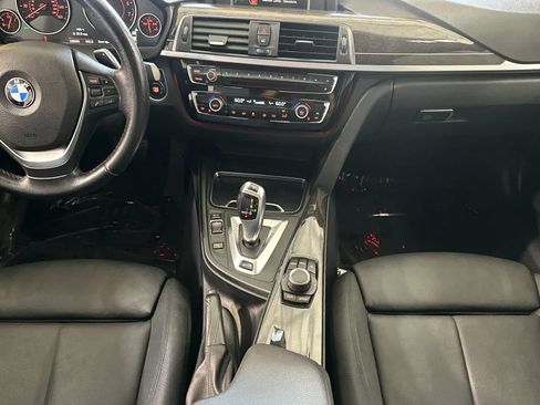 Used 2017 BMW 330e RWD image 4