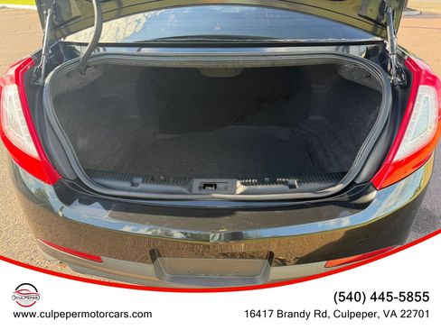 Used 2015 Lincoln MKS FWD image 12