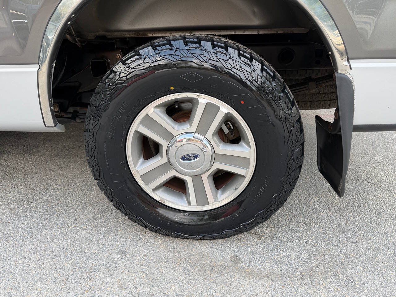 Used 2005 Ford F150 XLT RWD image 14