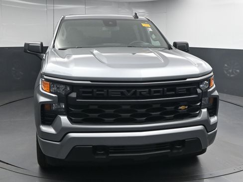 Used 2024 Chevrolet Silverado 1500 Custom image 7