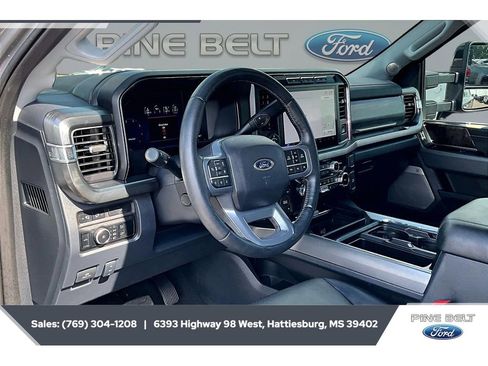 Used 2024 Ford F250 Lariat w/ Lariat Ultimate Package AWD/4WD image 13
