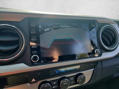 Used 2021 Toyota Tacoma SR5 image 18