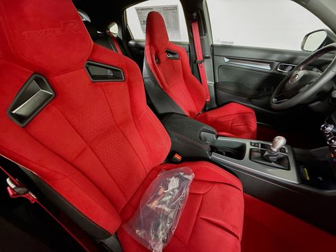 New 2025 Honda Civic Type R image 34