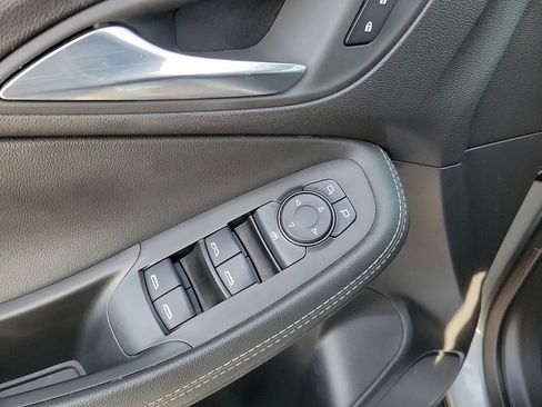 Used 2023 Buick Encore GX Preferred w/ Cold Weather Comfort Package image 9