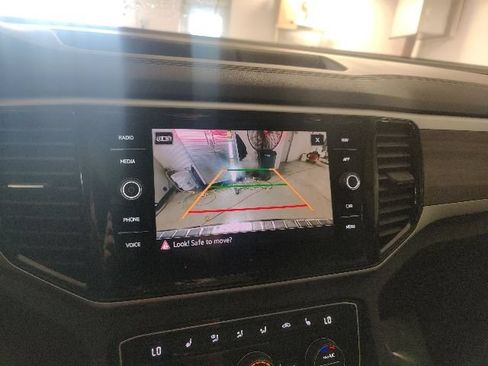 Used 2023 Volkswagen Atlas SEL AWD/4WD image 29