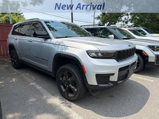 Used 2023 Jeep Grand Cherokee L Laredo AWD/4WD video 2