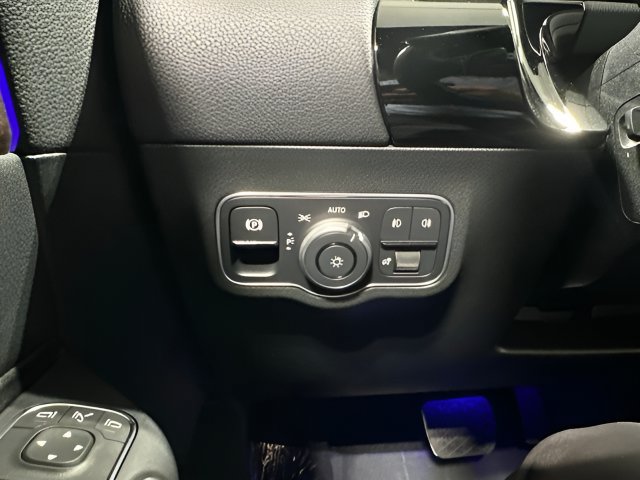 Certified 2023 Mercedes-Benz GLA 250 4MATIC image 15