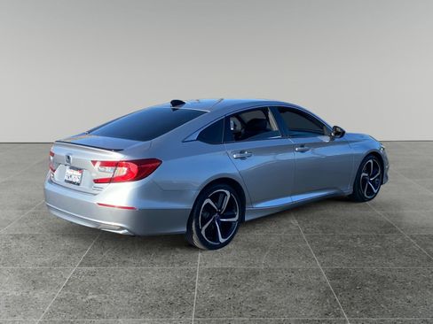 Used 2022 Honda Accord Sport image 5