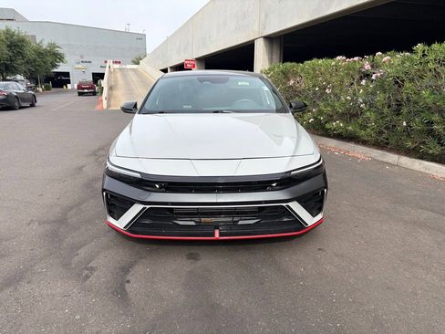 Used 2025 Hyundai Elantra N image 4