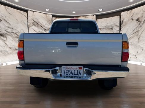 Used 2003 Toyota Tacoma PreRunner RWD image 7