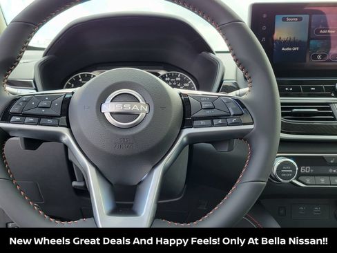 New 2026 Nissan Altima 2.5 SR w/ SR Premium Package FWD image 24