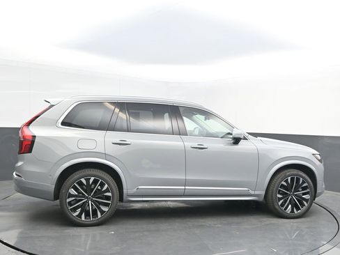 New 2026 Volvo XC90 B6 Ultra image 8