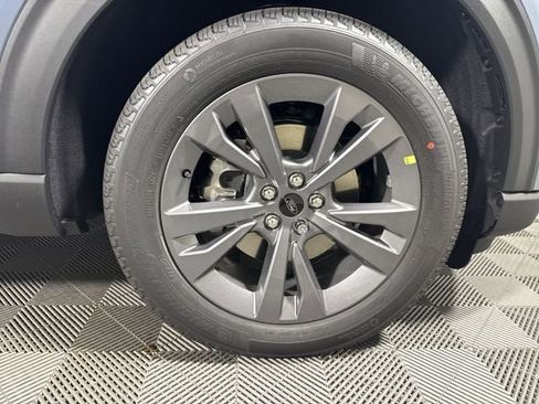 New 2026 Ford Explorer Active w/ Active Comfort Package image 12