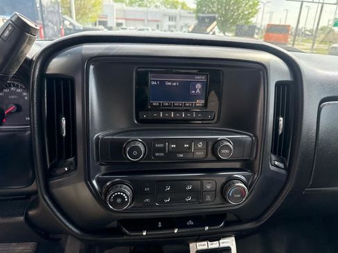 Used 2015 Chevrolet Silverado 2500 W/T RWD image 14