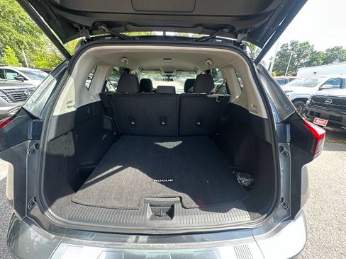 New 2026 Nissan Rogue SV FWD image 14