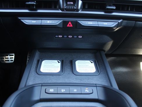 New 2027 Kia Telluride SX X-Line w/ Towing Package image 43