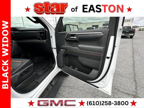 Used 2023 GMC Sierra 1500 AT4 w/ AT4 Premium Package image 11