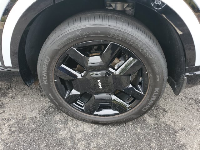 Used 2027 Kia Telluride SX w/ Towing Package FWD image 16