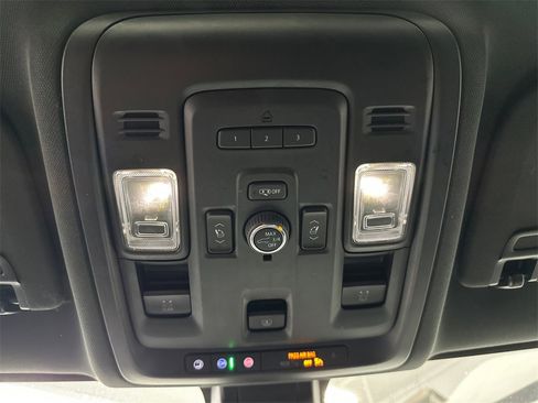 Used 2022 Chevrolet Tahoe LT w/ LT Signature Plus Package image 34